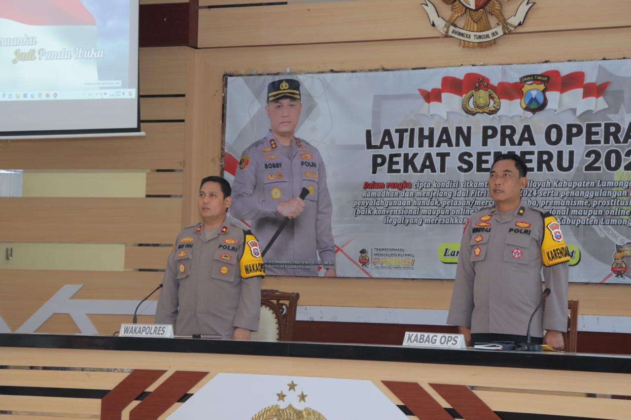Wakapolres Lamongan Pimpin Latihan Pra Operasi Pekat Semeru 2024