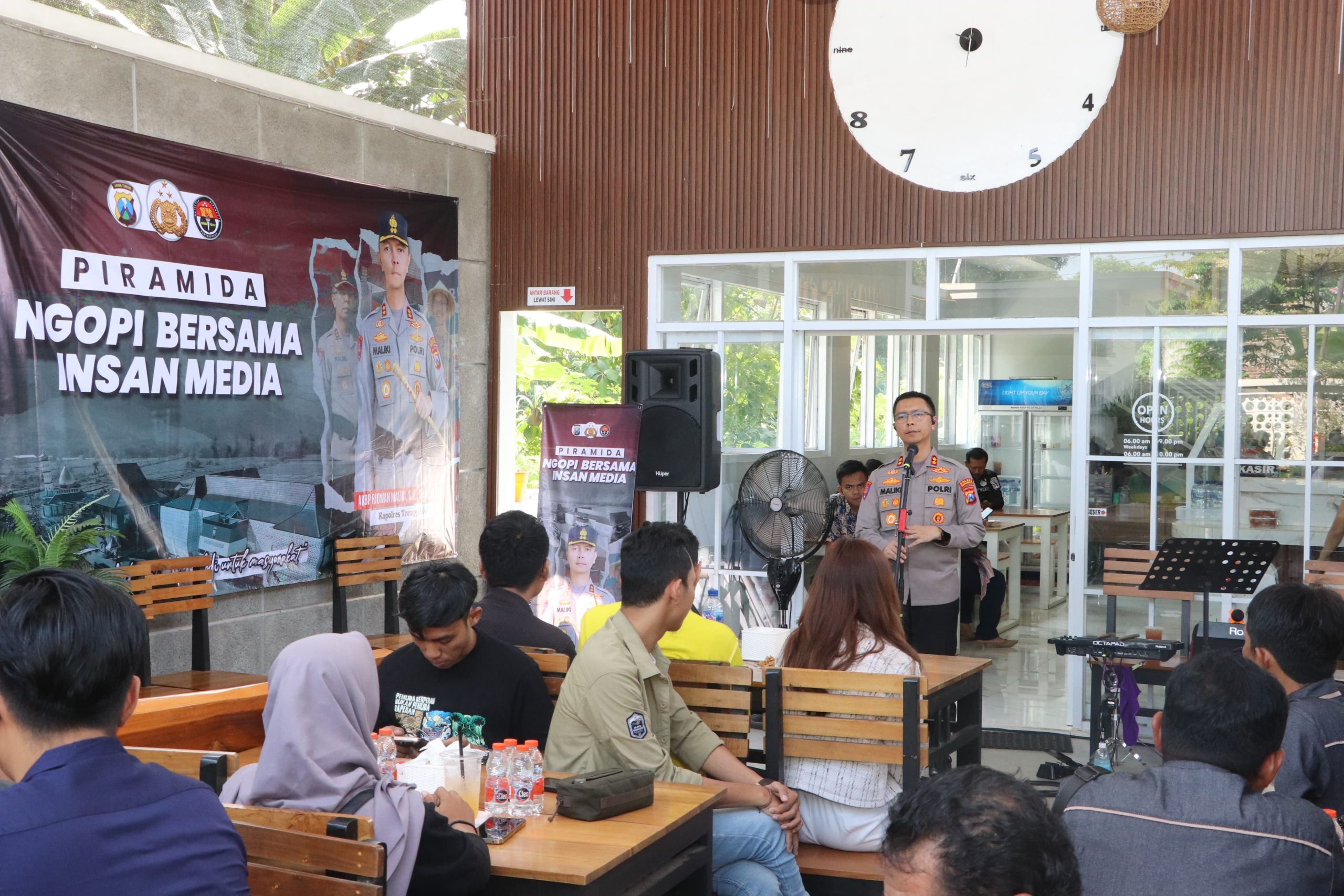 Polres Trenggalek Ngopi Bareng Insan Media dan Pegiat Medsos Dorong Sinergitas untuk Kamtibmas