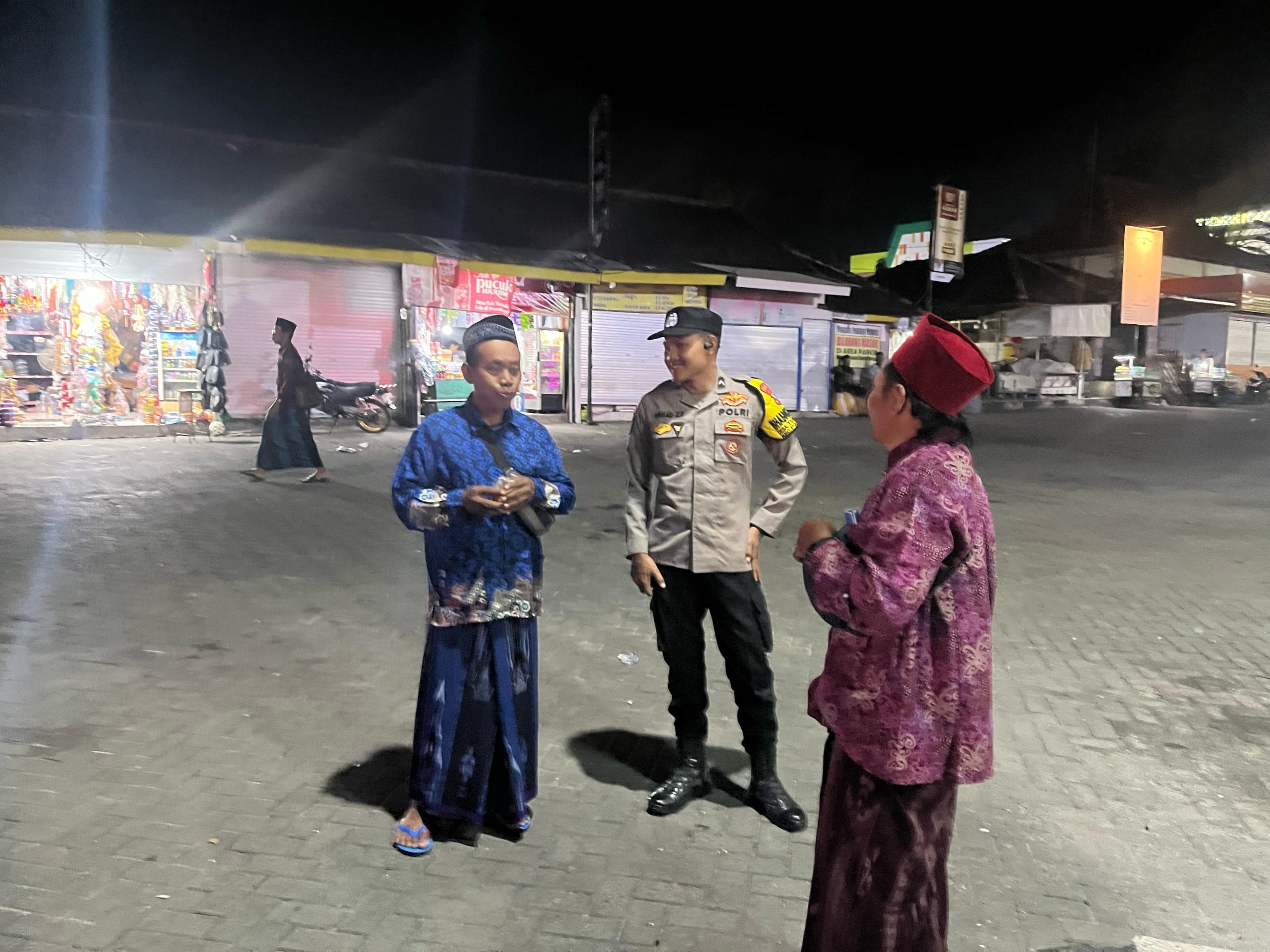 Cegah Guantibmas Anggota Polsek Paciran Laksanakan Patroli Harkamtibmas
