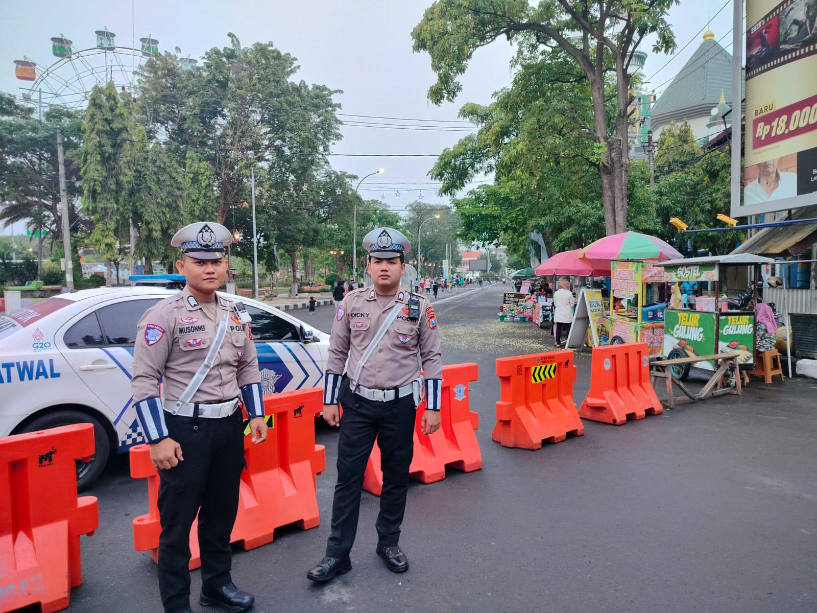 Anggota Polres Lamongan Lakukan Kegiatan Pengamanan Mince