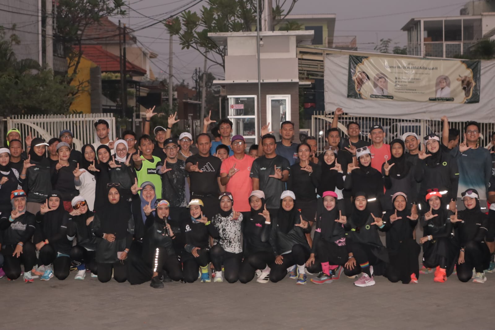 Kapolres Lamongan Bersama Komunitas Segoborun Gelar Event Lari Jarak Jauh 23 Km