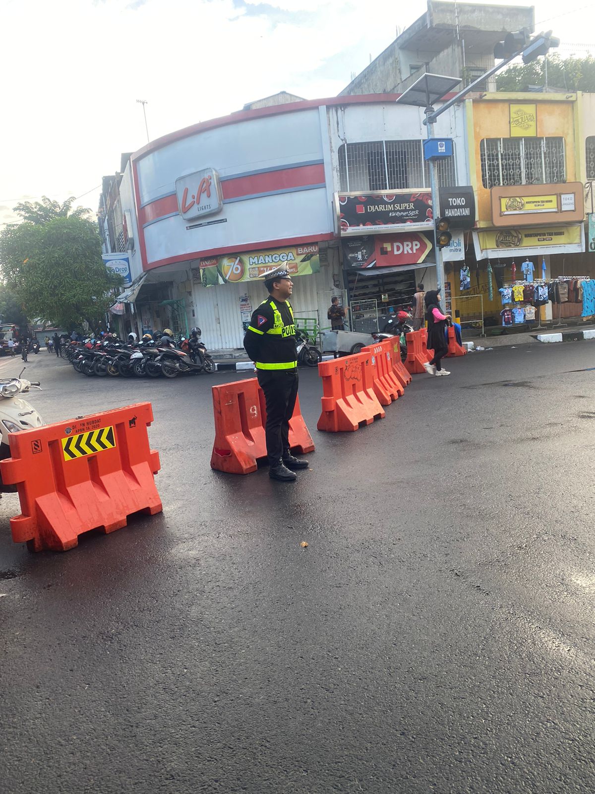 Polres Lamongan Gelar Pengamanan Minggu Ceria di Alun Alun Lamongan