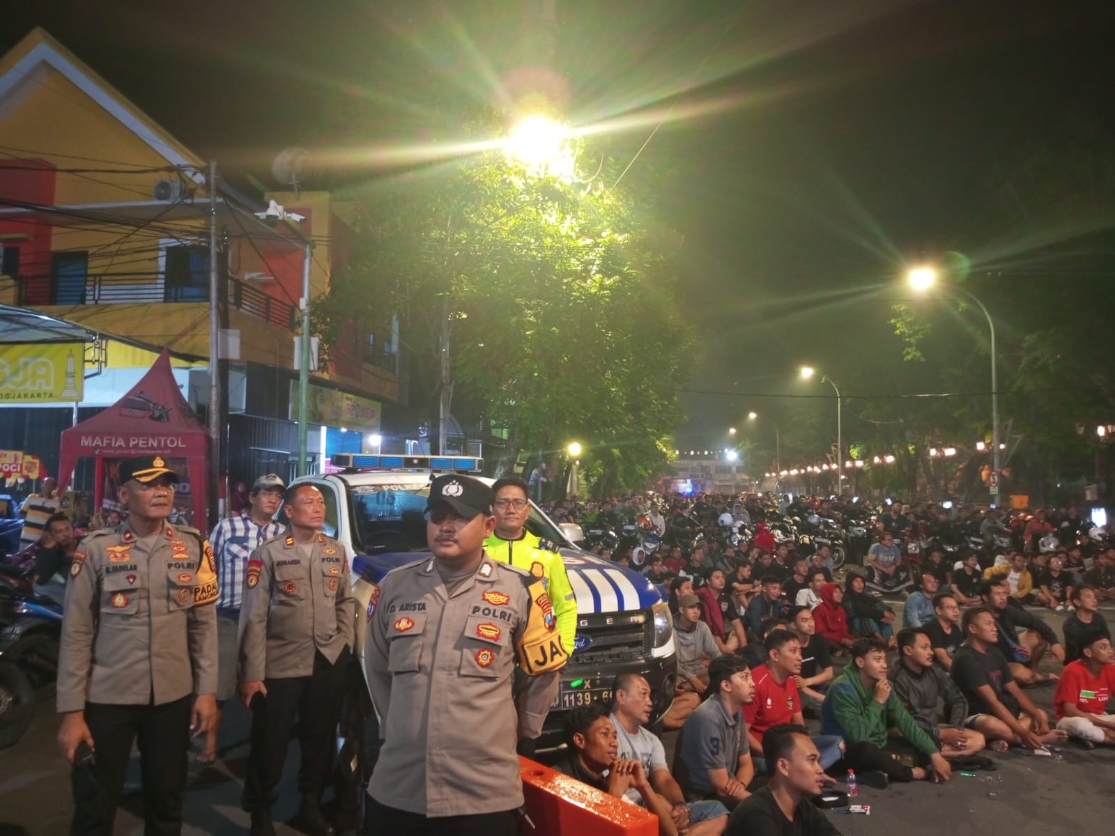 Polres Lamongan Sukses Amankan Nobar Pertandingan Dramatis Timnas U-23 Indonesia vs Korea Selatan