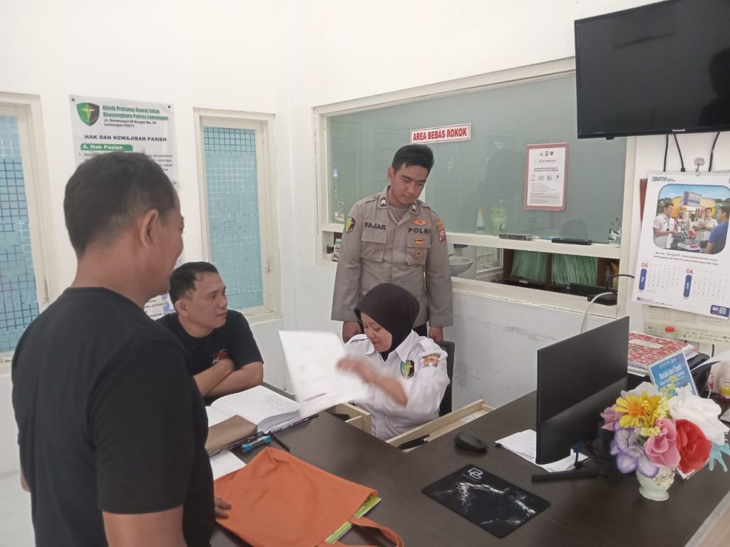 Sie Dokkes Polres Lamongan Sajikan Pelayanan Prima bagi Anggota dan Masyarakat yang Berobat