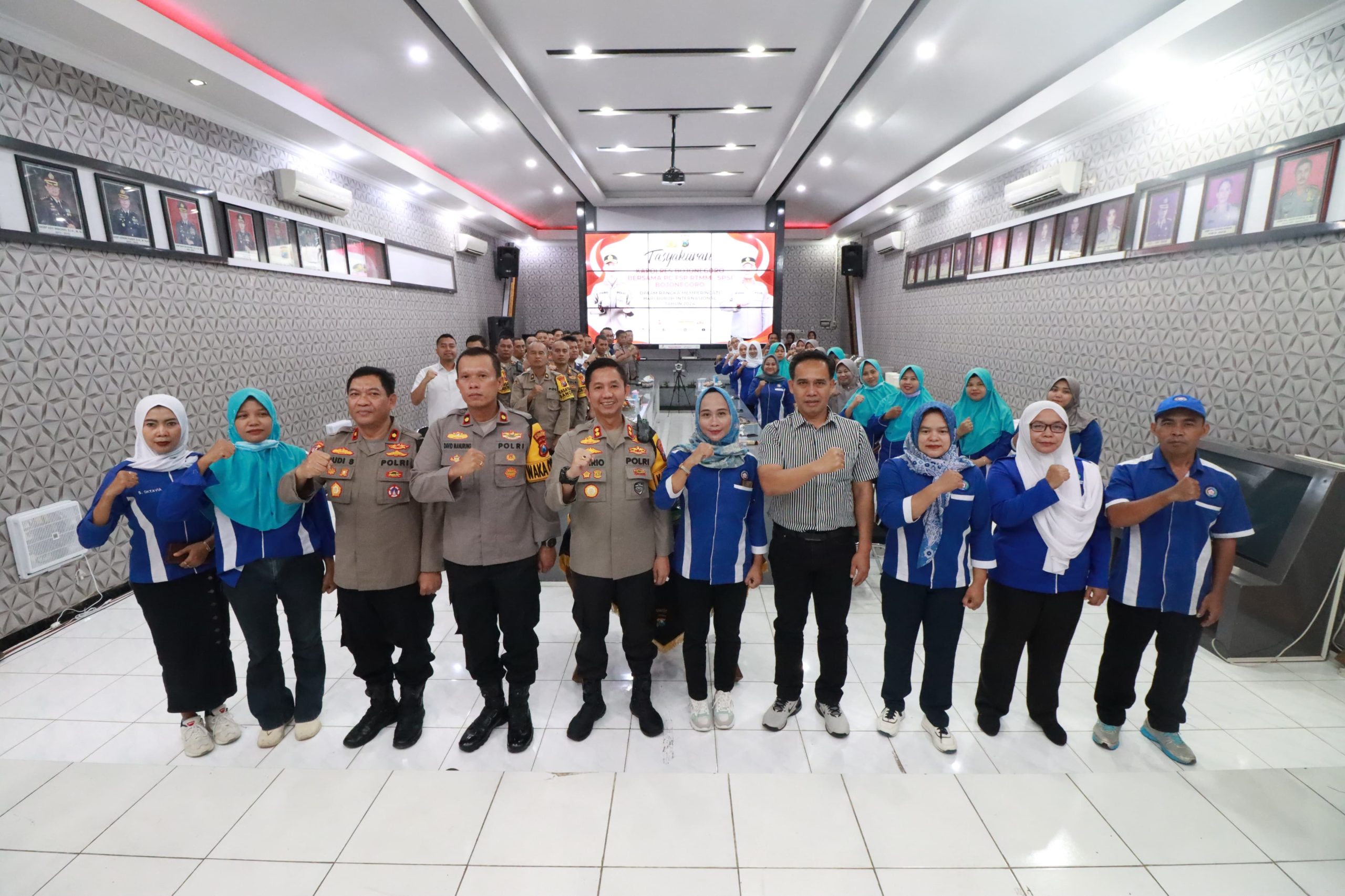 Peringati Hari Buruh, Polres Bojonegoro Gelar Tasyakuran Bersama SPSI
