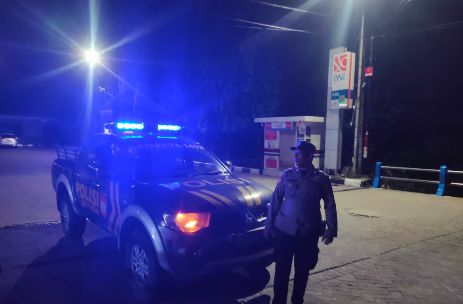 Upaya Pencegahan Tindak Kriminalitas, Polres Lamongan Laksanakan Patroli Blue Light