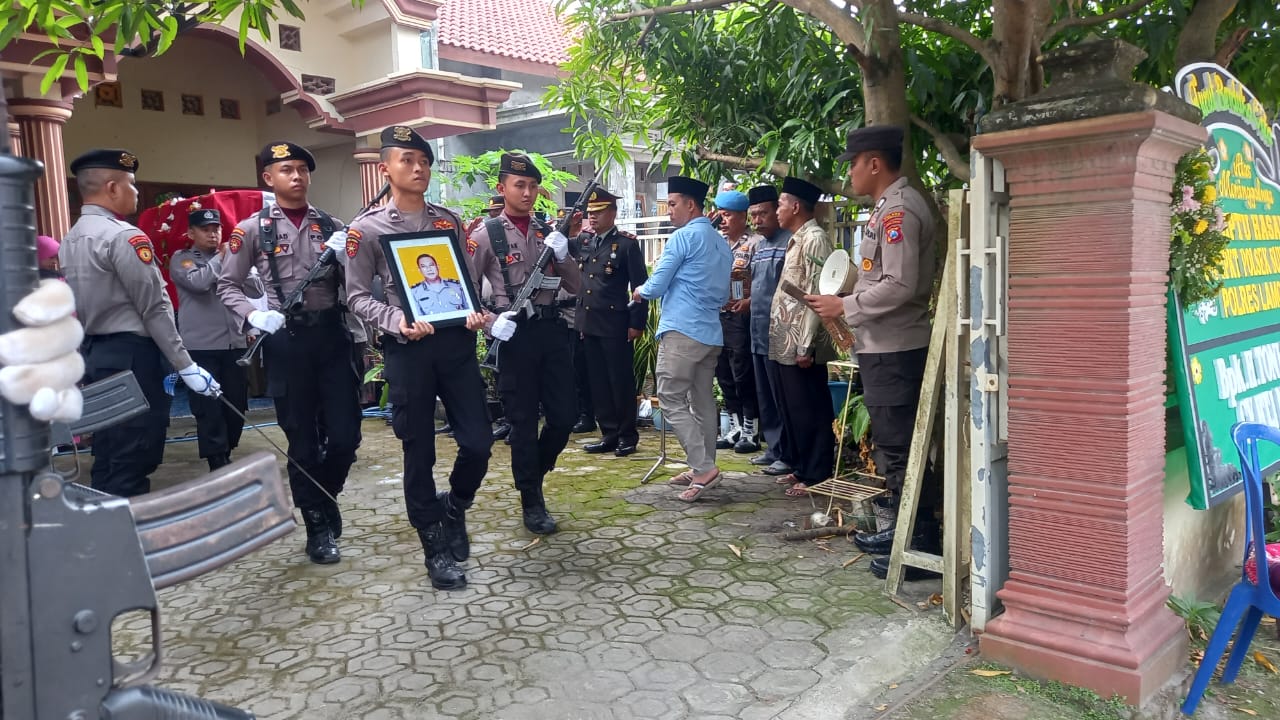 Polres Lamongan Berduka,Ka SPKT Polsek Sukorame Meninggal Dunia