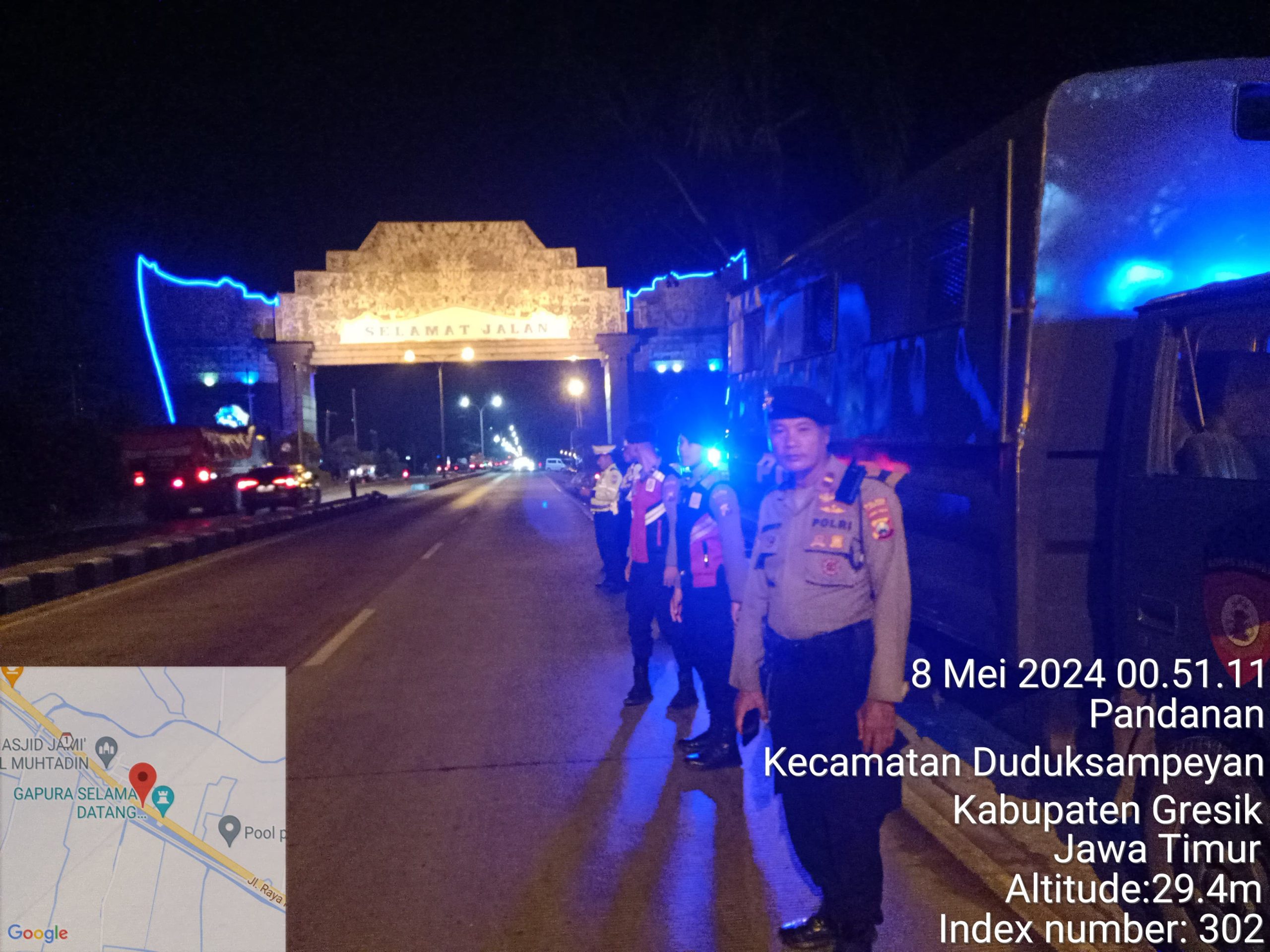 Personel Polres Lamongan Gelar Patroli Blue Light Guna Cegah Terjadinya Tindak Kejahatan