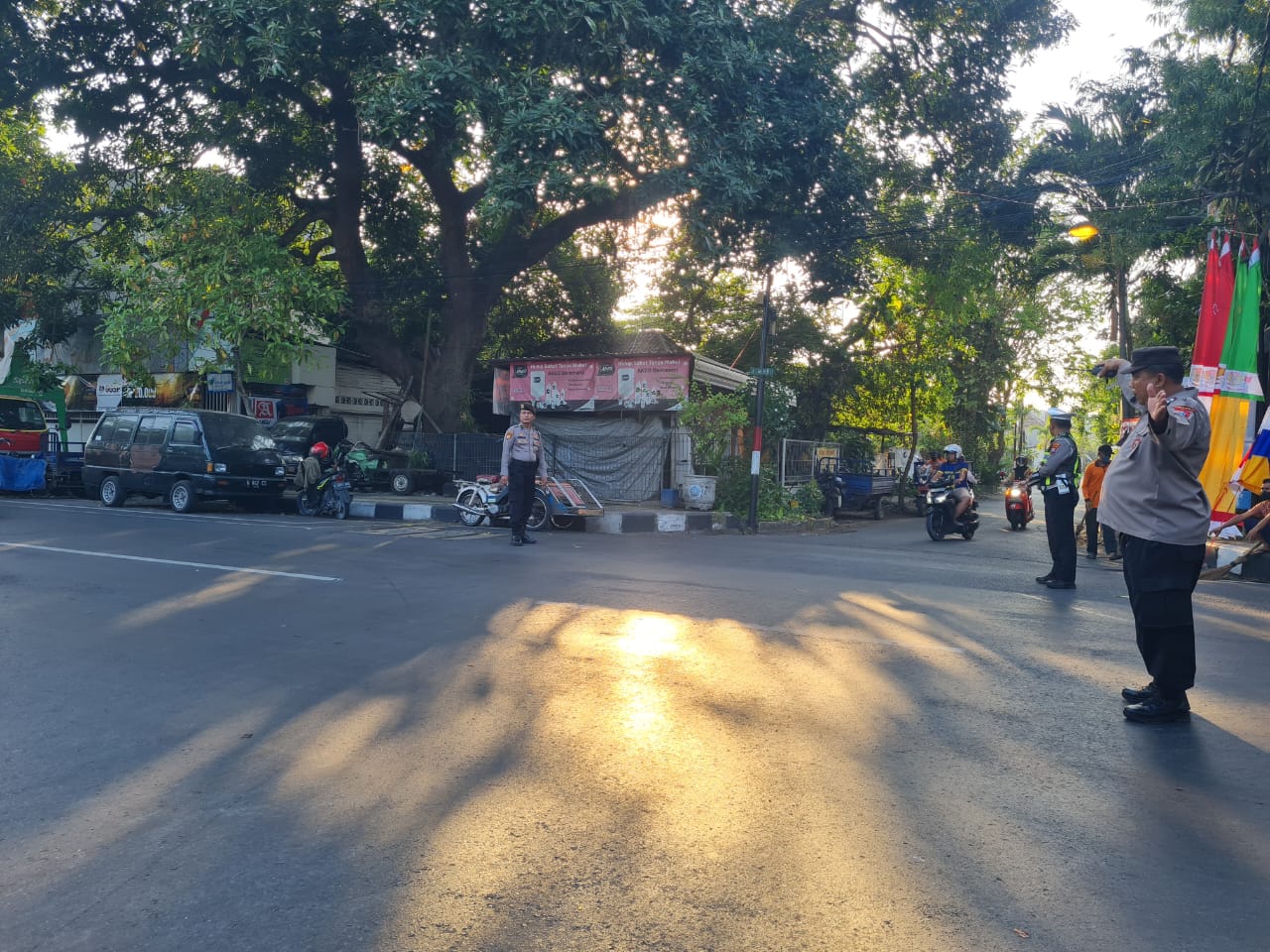 Pastikan Kelancaran Arus Lalin, Polres Lamongan Laksanakan Commander Wish