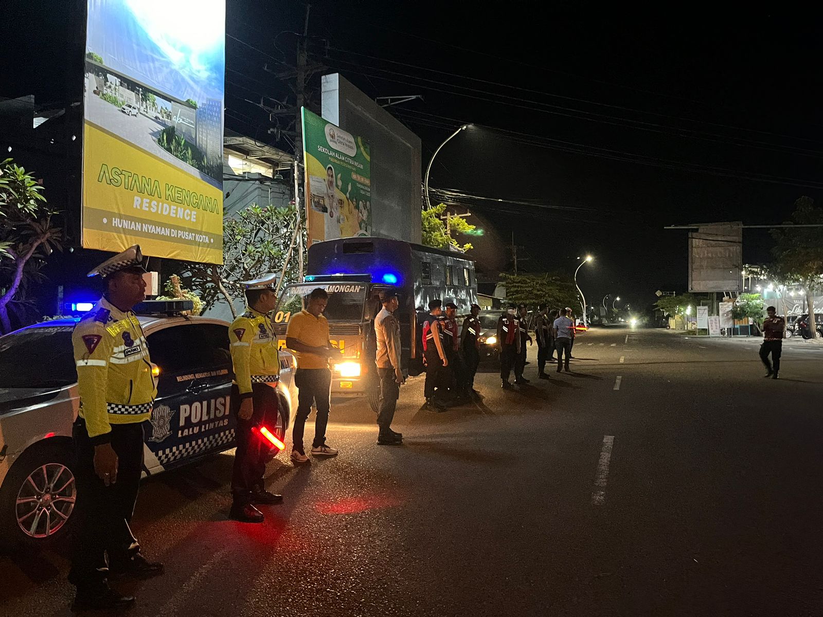 Anggota Polres Lamongan Laksanakan Kegiatan Patroli Rutin Harkamtibmas