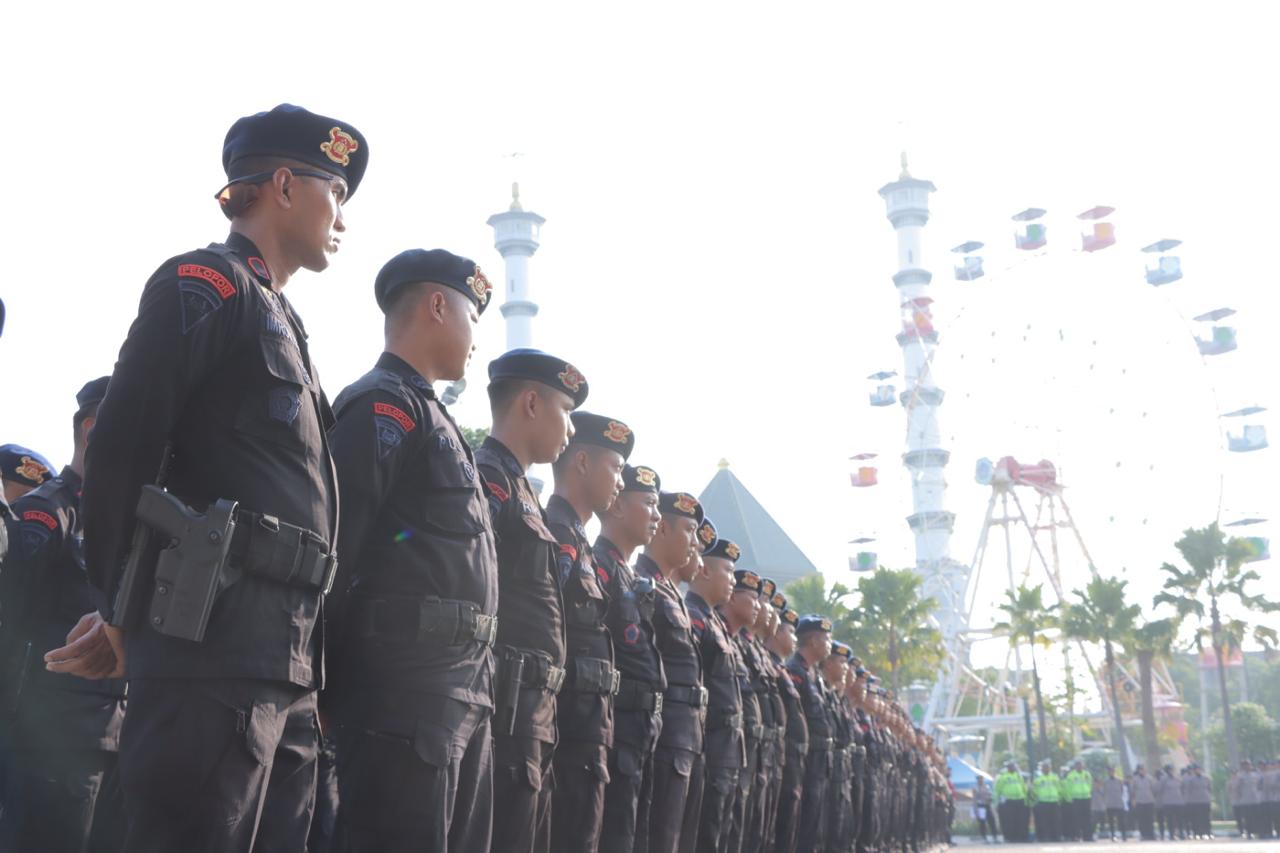 Kapolres Lamongan Siagakan 1.736 Personel Gabungan dalam rangka Pengamanan Pengesahan Warga Baru PSHT Cabang Lamongan 2024