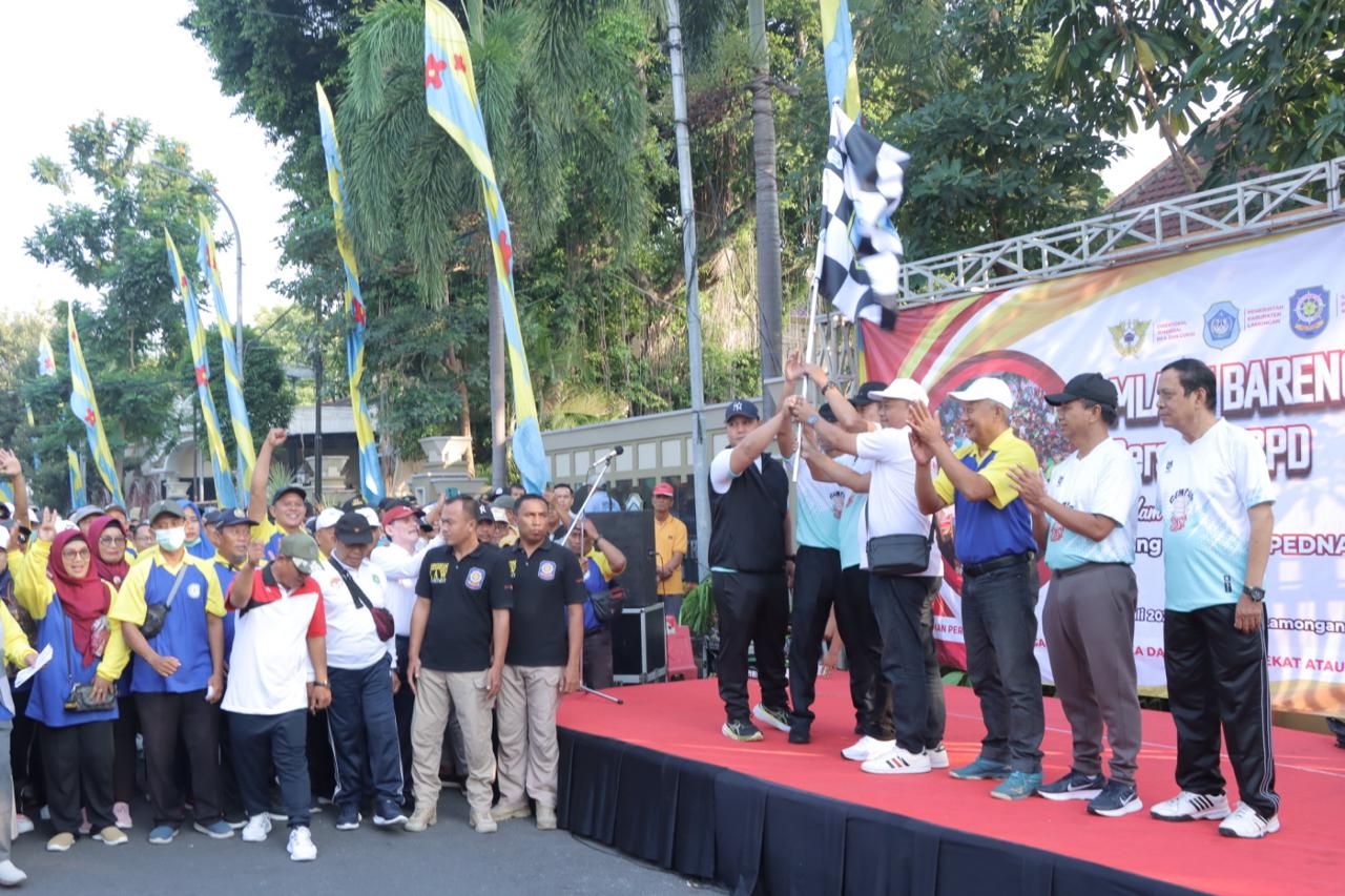 Wakapolres Lamongan Hadiri Kegiatan Mlaku Bareng Bupati dan BPD Kabupaten Lamongan