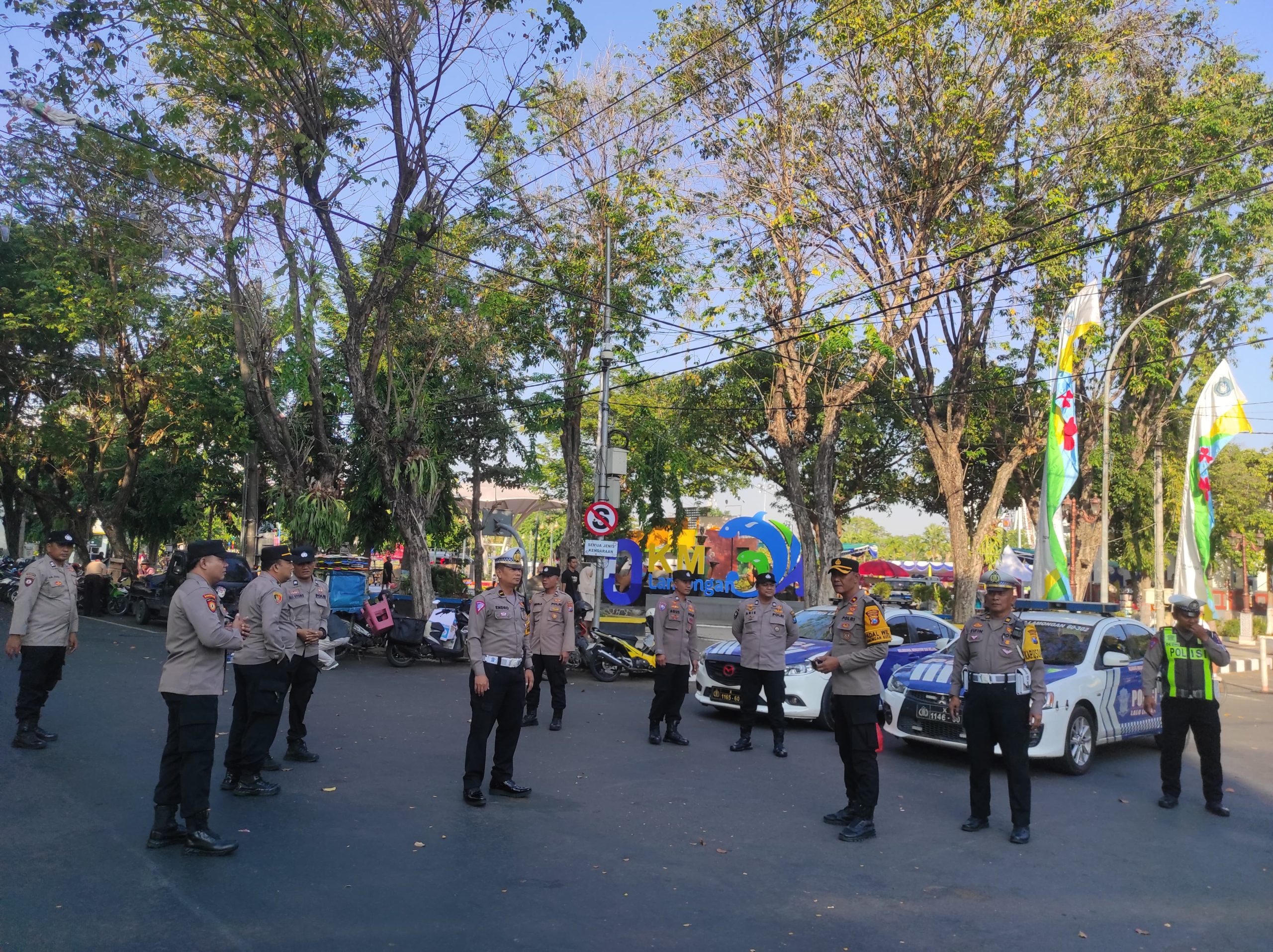 Polres Lamongan Laksanakan Pengamanan Kegiatan Gebyar Paud di Alun-Alun Kabupaten Lamongan