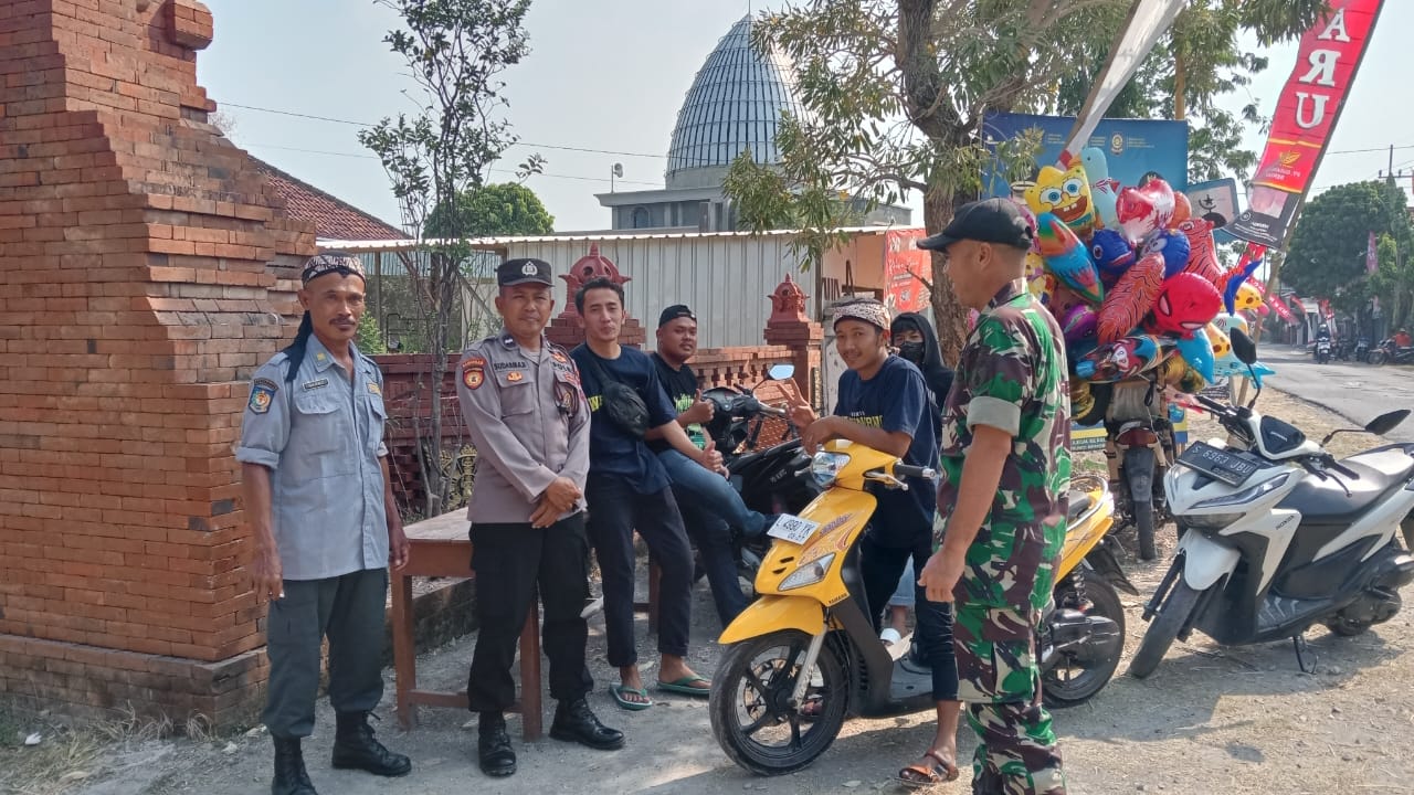 Patroli Perintis Presisi: Sinergitas TNI-Polri di Wilayah Hukum Polsek Kedungpring