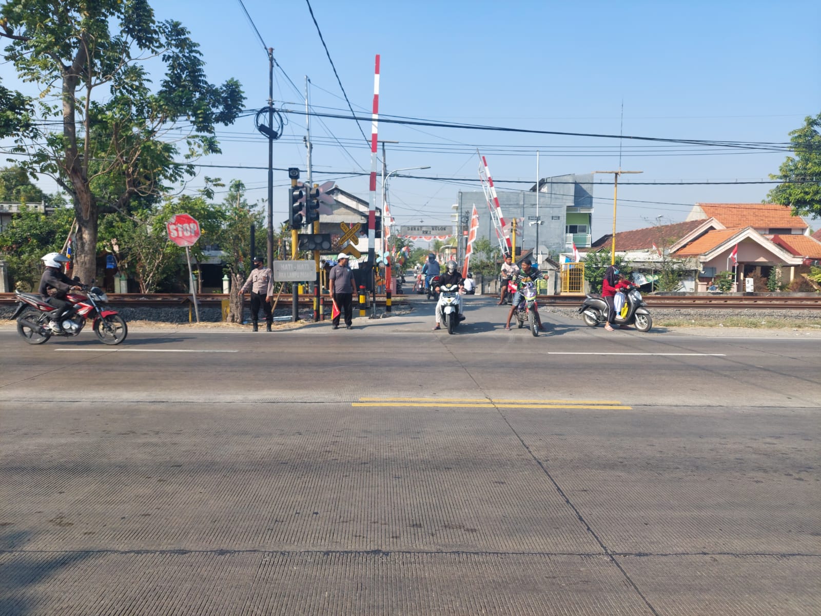 Ciptakan Kelancaran Arus Lalu Lintas, Polres Lamongan Laksanakan Commander Wish
