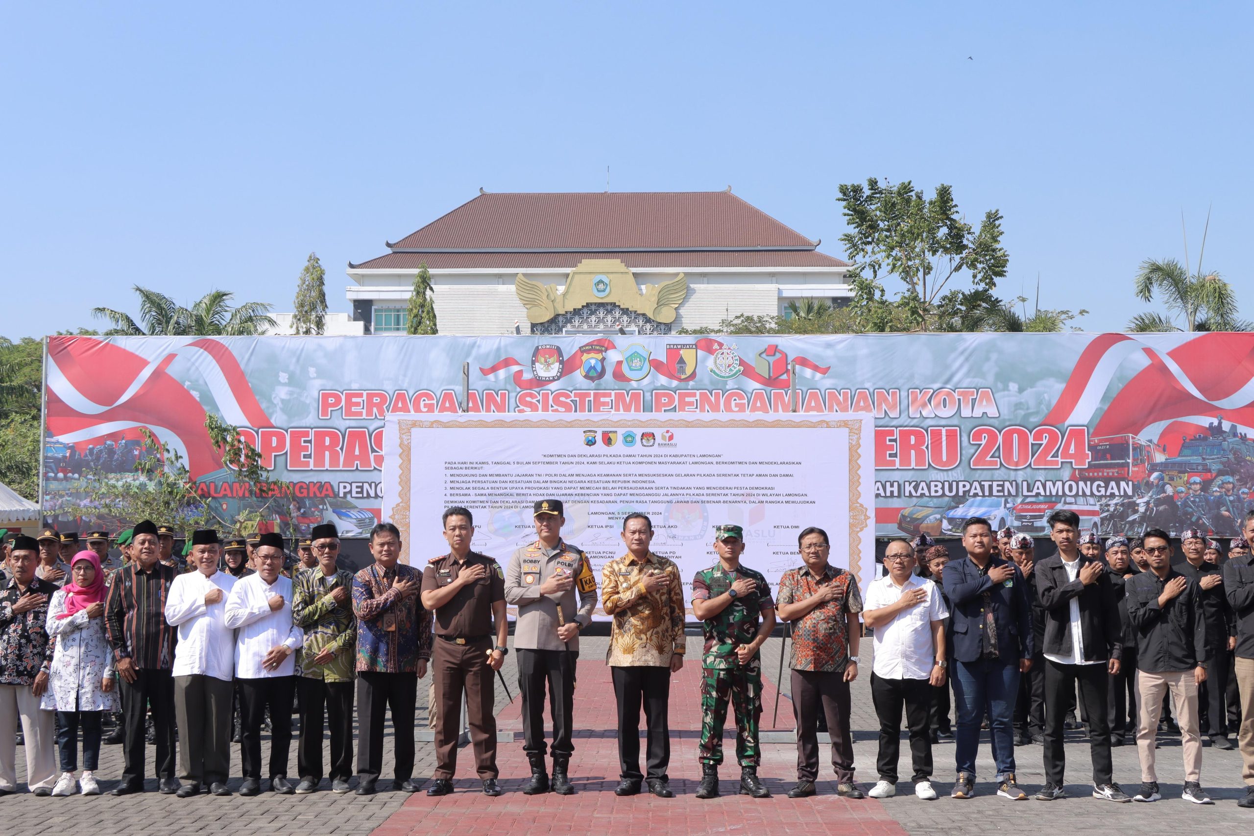 Polres Lamongan Gelar Deklarasi Damai untuk Pengamanan Pilkada Serentak 2024 di Kabupaten Lamongan
