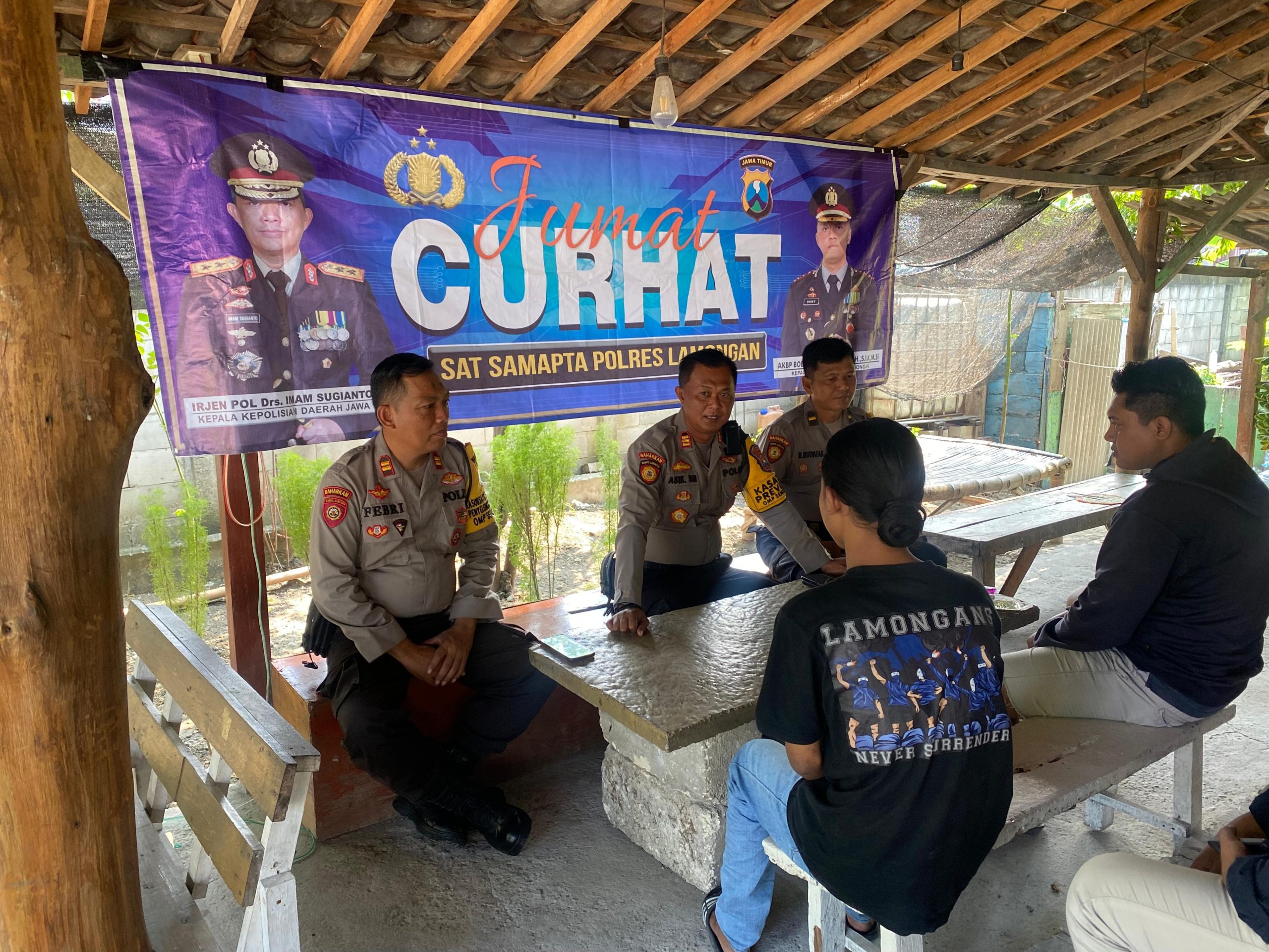 Polres Lamongan Gelar Jumat Curhat Bersama Warga di Desa Sukolilo, Kecamatan Sukodadi