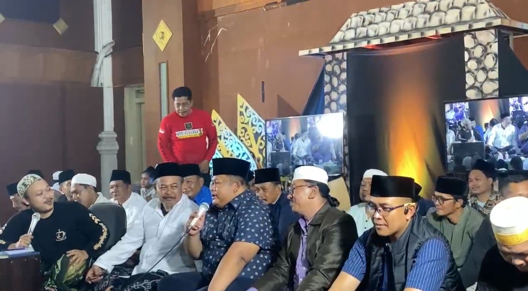 Cooling System Jelang Pilkada 2024, Polres Pamekasan Hadir di Acara Ngopi Ngaji Trotoar Lentera Katandur