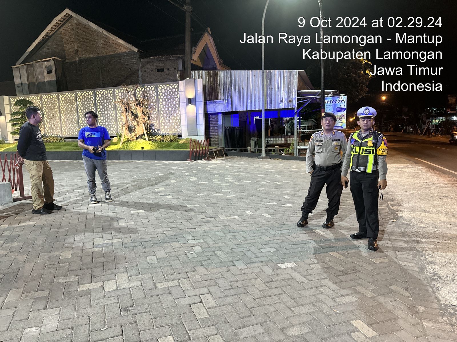 Pastikan Situasi Wilayah Aman, Anggota Polres Lamongan Gelar Patroli Harkamtibmas