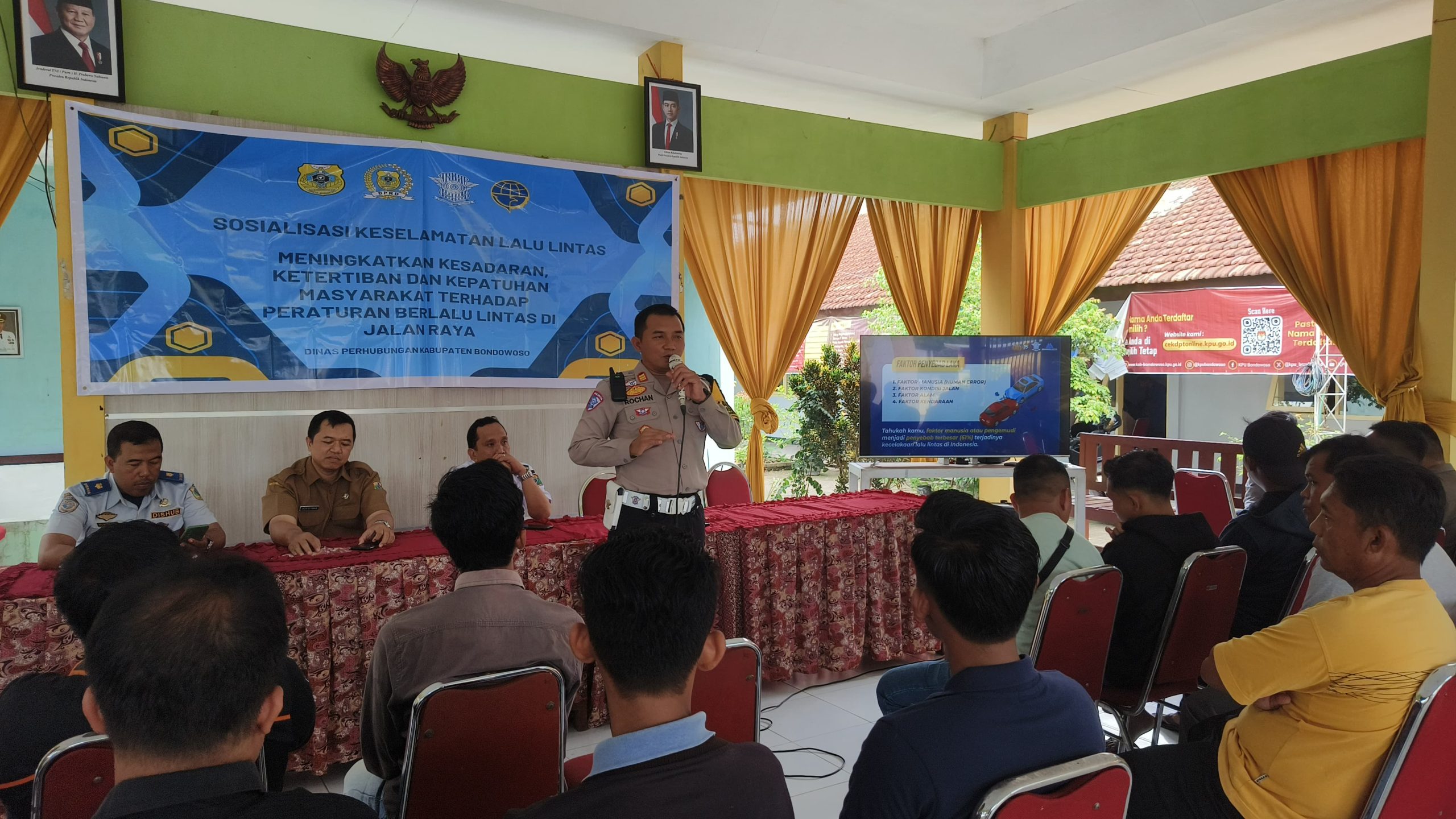 Jelang Nataru Polres Bondowoso Gencarkan Sosialisasi Tertib Berlalu Lintas