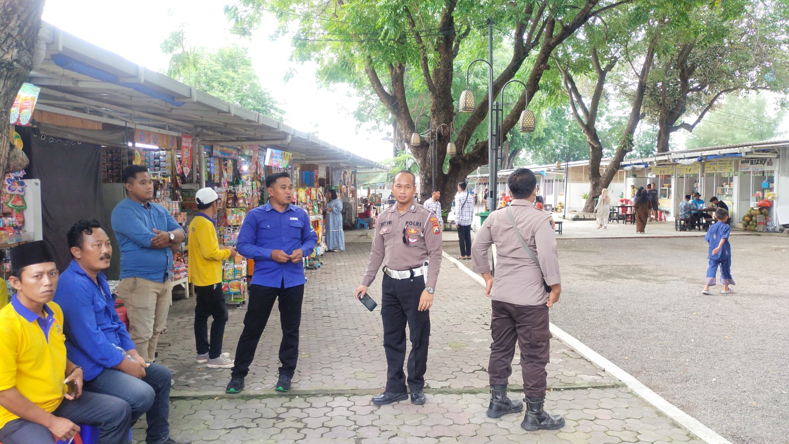 Polres Pelabuhan Tanjungperak Siagakan Anggota di Tempat Wisata  Selama Libur Lebaran