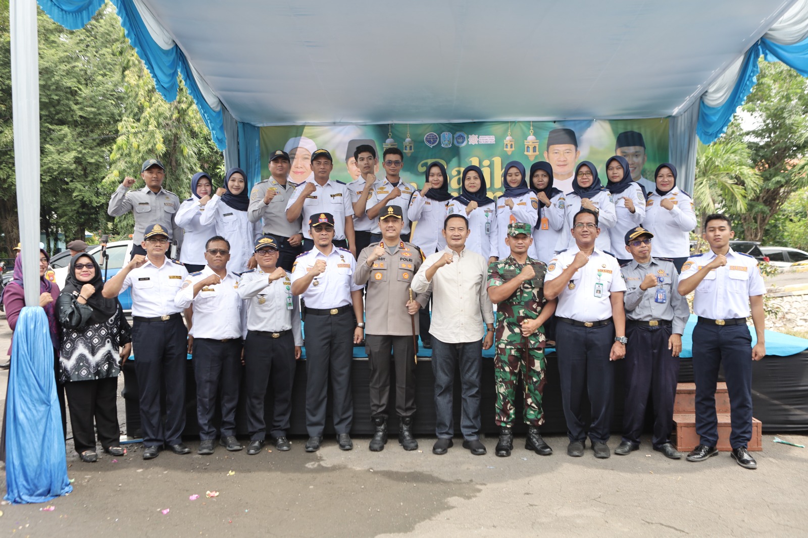 Kapolres Lamongan Hadiri Kegiatan Balik Bareng Gratis 2025 oleh UPT P3 LLAJ Lamongan