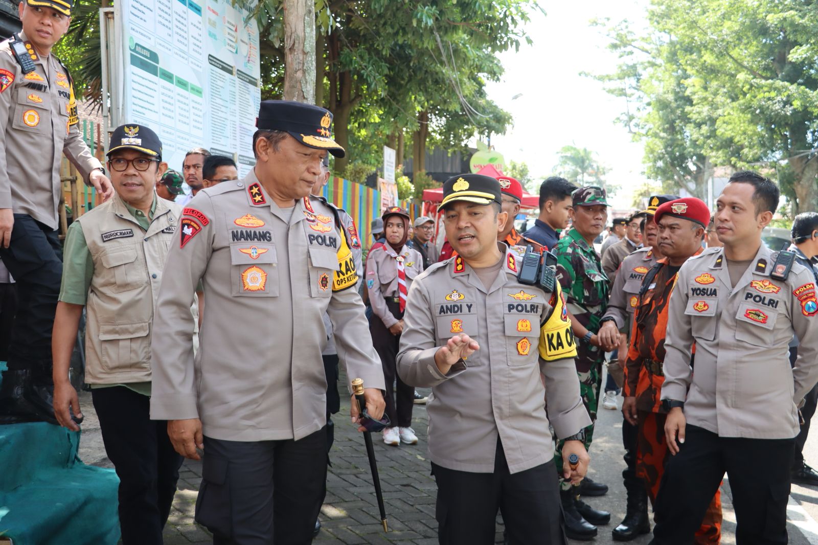 Kapolda Jatim Tinjau Kota Batu Pastikan Keamanan Jalur Wisata Saat Puncak Libur Lebaran