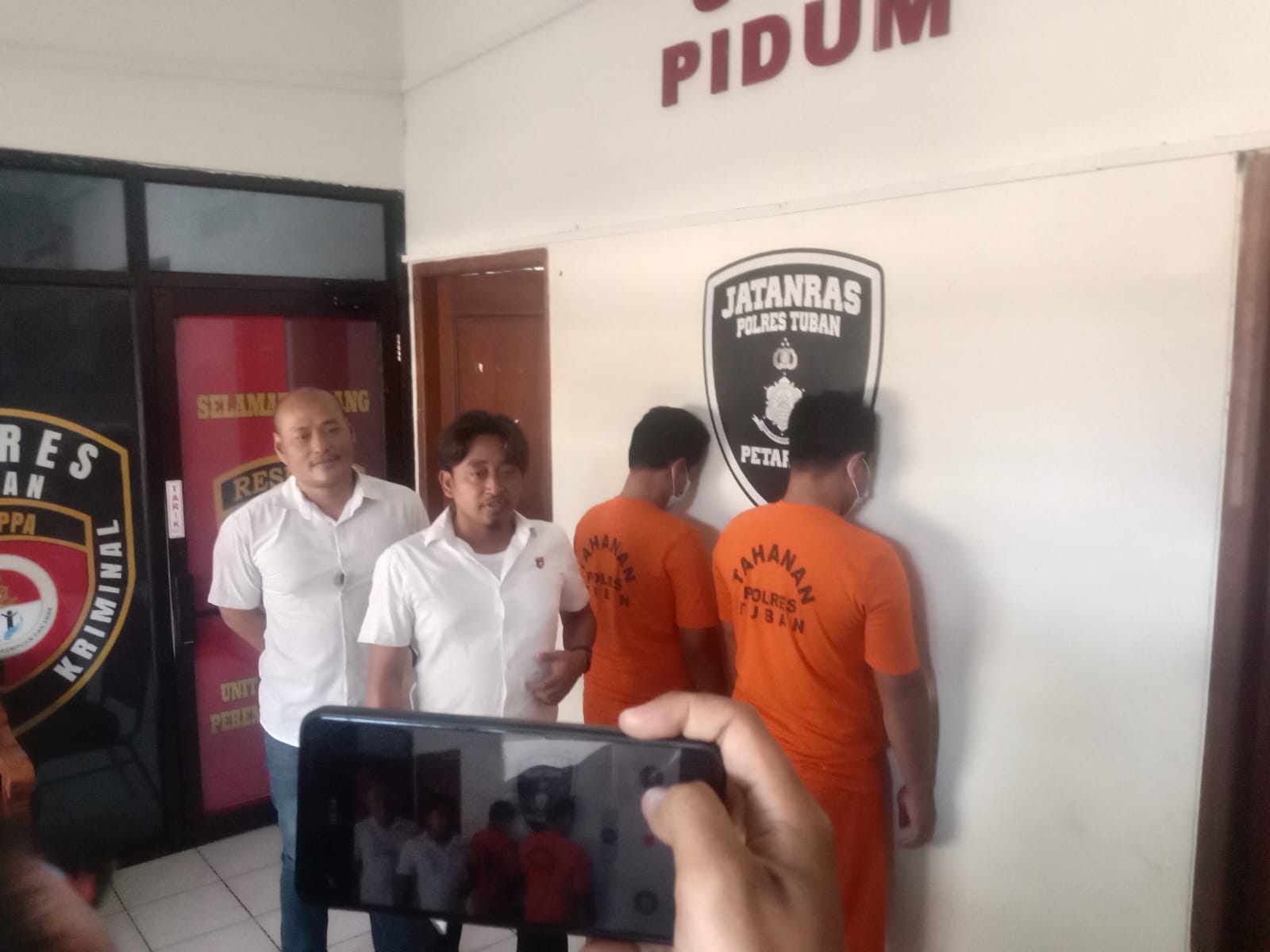 Polisi Berhasil Amankan Komplotan Pencuri Mesin Traktor Warga Tani di Tuban Lega