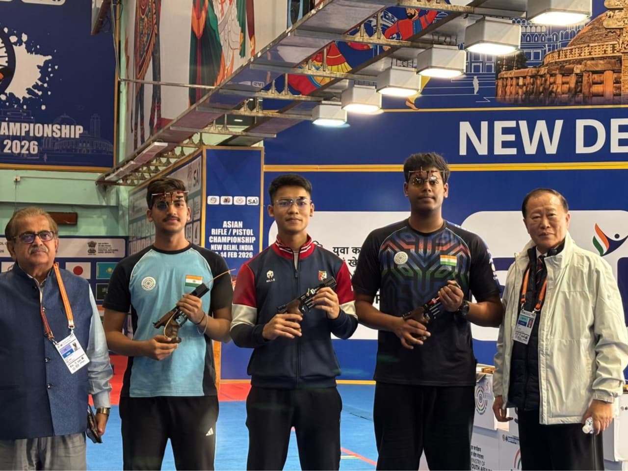 Prestasi Gemilang Anggota Polri: Briptu Muhamad Fawwaz Aditia Farrel Raih Medali Emas dan Pecahkan Rekor Dunia di Ajang Asian Rifle/Pistol Champion 2026 India