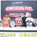 Polres Ngawi Amankan 2 Tersangka Pengedar Narkoba 223,842 gram Sabu Disita